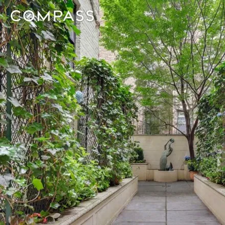 Image 4 - 29 West 85th Street, New York, NY 10024, USA - Townhouse for sale