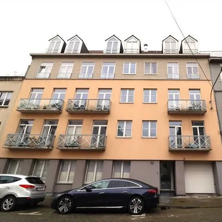 Rent this 1 bed apartment on Burgemeester Nolfstraat 9 in 8500 Kortrijk, Belgium