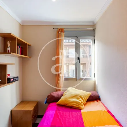 Image 3 - Carrer d'Ontinyent, 6, 46008 Valencia, Spain - Apartment for rent