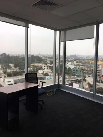 Image 4 - East Javier Prado Avenue 134, Santiago de Surco, Lima Metropolitan Area 10051, Peru - Apartment for rent