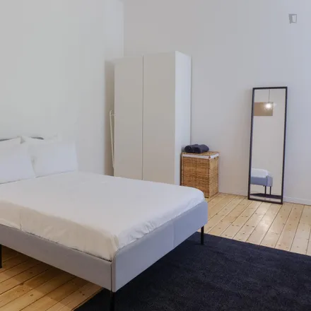 Rent this 2 bed room on Ferienwohnungen Berlin Kreuzberg in Urbanstraße, 10967 Berlin