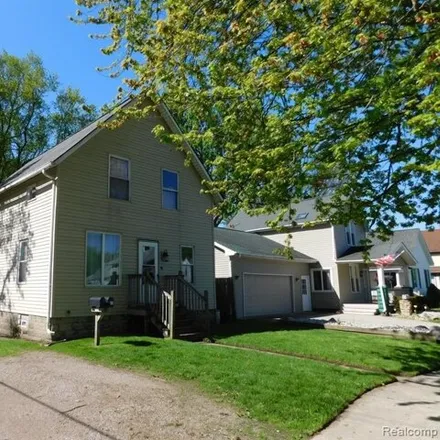 Rent this 3 bed house on 1142 Hancock Street in Port Huron, MI 48060
