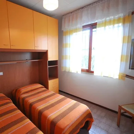 Image 1 - Hotel Adria, Viale Centrale 23, 33054 Lignano Sabbiadoro Udine, Italy - House for rent