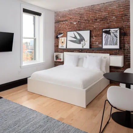 Rent this 0 bed apartment on Gil's Discount in South 40th Street, Philadelphia