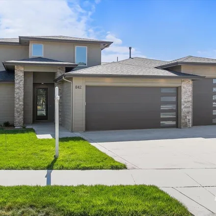 Buy this 5 bed house on 123 South Beechwood Drive in Nampa, ID 83686