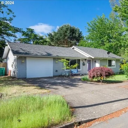 Buy this 3 bed house on 432 Cambridge Street in Newberg, OR 97132