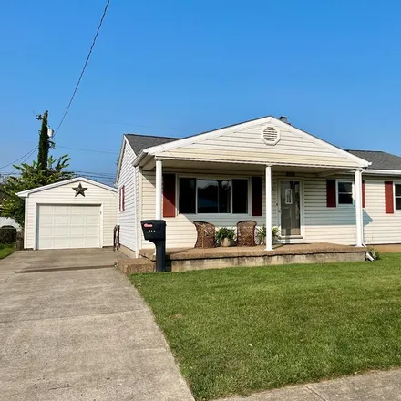 Buy this 3 bed house on 257 Mount Logan Drive in Chillicothe, OH 45601