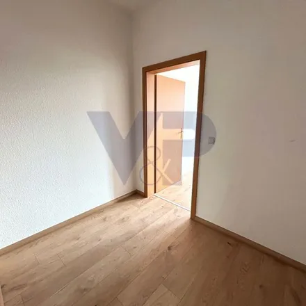 Rent this 2 bed apartment on Mittelstraße 13 in 07546 Gera, Germany