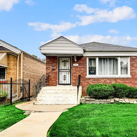 Buy this 2 bed house on 8211 South Talman Avenue in Chicago, IL 60652
