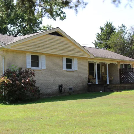 Buy this 4 bed house on 1227 Powers Road in Shady Grove, McCracken County