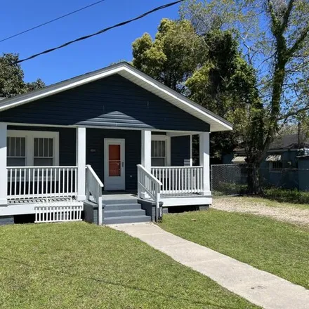 Buy this 3 bed house on 4214 9th Street in Gulfport, MS 39501