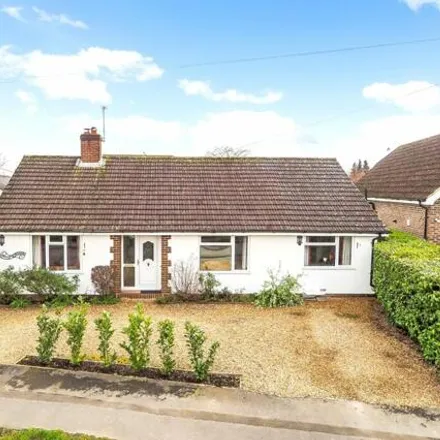 Buy this 4 bed house on Windsor Road in Lindford, GU35 0RH
