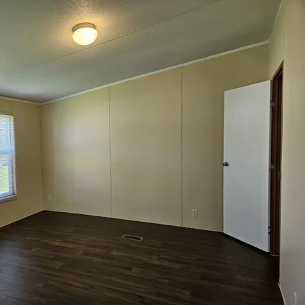 Image 6 - 500 Limestone Drive, New Braunfels, TX 78130, USA - Apartment for sale