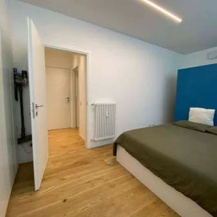 Image 9 - Via Andrea Pellizzone 18, 20133 Milan MI, Italy - Apartment for rent