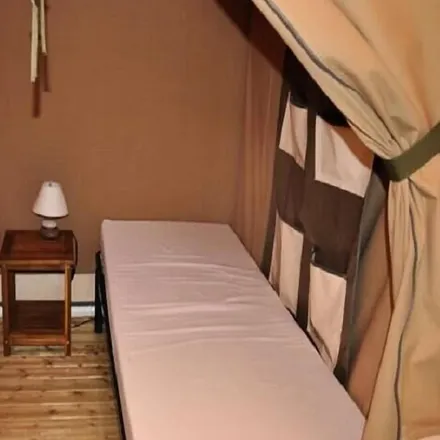 Rent this 2 bed house on 07110 Laurac-en-Vivarais