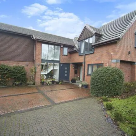 Buy this 5 bed house on Cheswick Way in Cheswick Green, B90 4EX