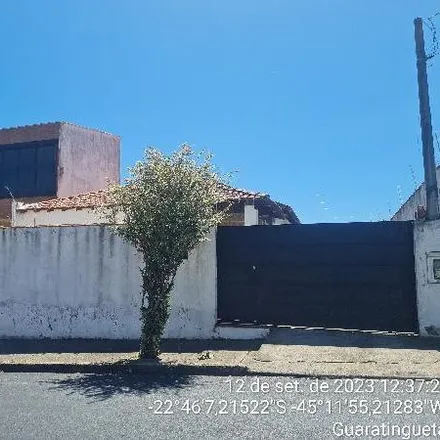 Buy this 3 bed house on unnamed road in Nova Guará, Guaratinguetá - SP