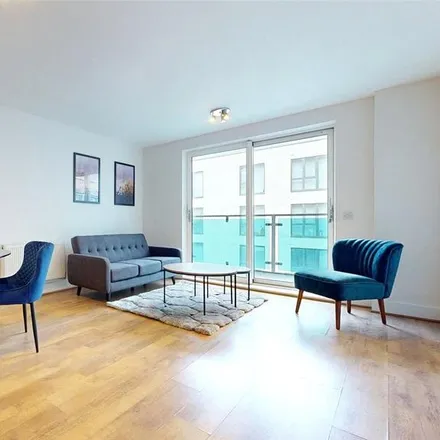 Image 2 - 61 Glenthorne Road, London, W6 0LN, United Kingdom - Apartment for rent