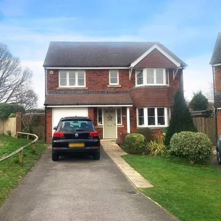 Rent this 4 bed house on Bell Davies Road in Stubbington, PO14 2AY