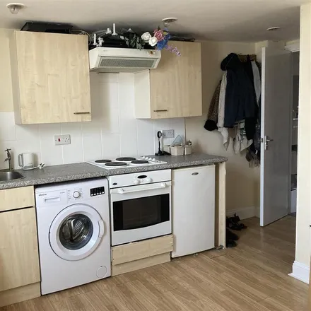 Rent this studio apartment on Subway in 612 Hertford Road, Enfield Wash