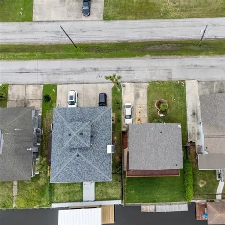 Image 3 - 421 Pompano Street, Bayou Vista, Galveston County, TX 77563, USA - House for sale