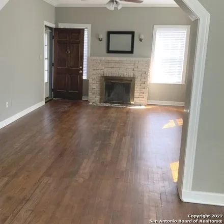 Image 3 - 1943 West Gramercy Place, San Antonio, TX 78201, USA - House for rent