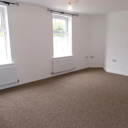 Image 3 - Arden Close, Little Stanion, NN18 8FY, United Kingdom - Room for rent