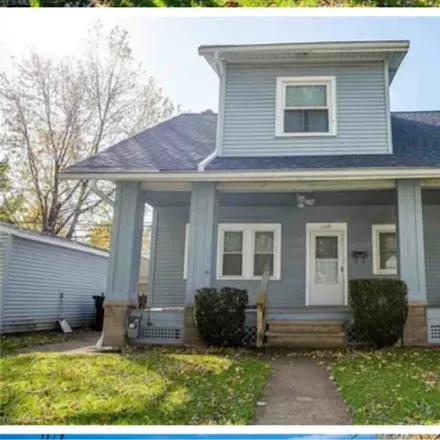 Rent this 2 bed house on 4225 Mapledale Ave