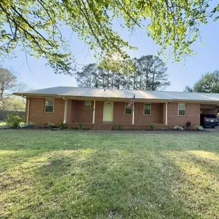 Buy this 3 bed house on 104 West Bolton Street in North Junction, Pontotoc