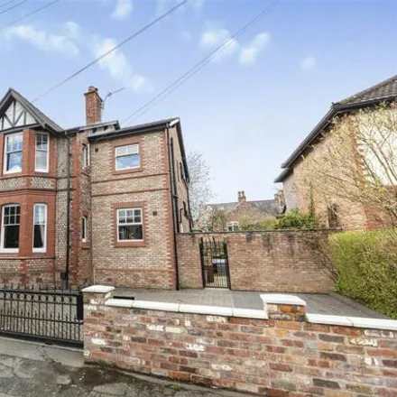 Buy this 5 bed duplex on Lindop Road in Altrincham, WA15 9LL