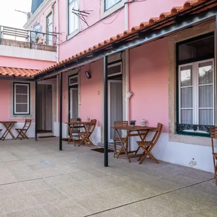 Image 17 - Rua das Escolas Gerais, 1100-465 Lisbon, Portugal - Apartment for rent