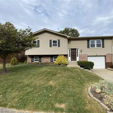 Buy this 3 bed house on 971 Castlewood Drive in New Albany, IN 47150