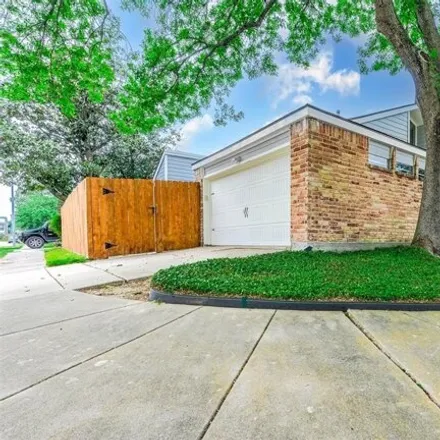 Buy this 3 bed house on 5003 Autumn Forest Drive in Houston, TX 77091