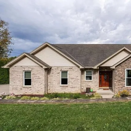 Buy this 5 bed house on 698 Deer Run Road in Campbell County, KY 41076