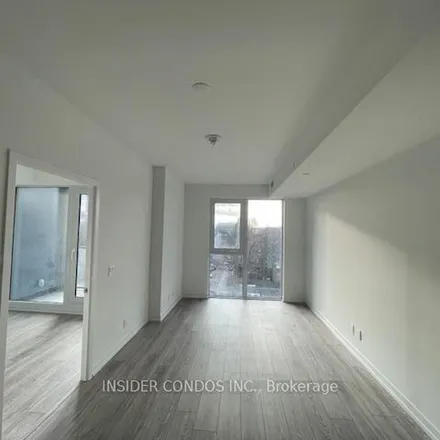 Image 2 - 2018 Bathurst Street, Old Toronto, ON M6C 2C2, Canada - Apartment for rent