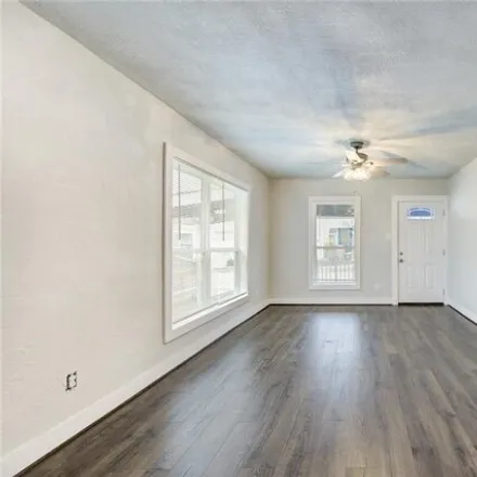 Image 6 - 1192 Aurora Street, Houston, TX 77009, USA - House for rent