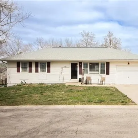 Buy this 4 bed house on 440 Clifton Drive in Cameron, MO 64429