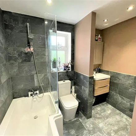 Image 6 - Oak Hill, Baldock, SG6 2RQ, United Kingdom - Apartment for rent