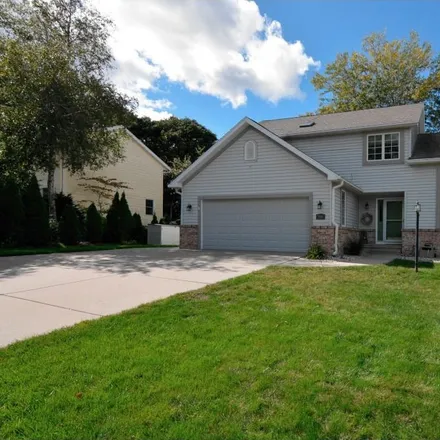 Buy this 3 bed house on 1905 Manchester Crossing in Waunakee, WI 53597