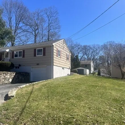 Rent this 3 bed house on 51 Chubb Road in Framingham, MA 01701