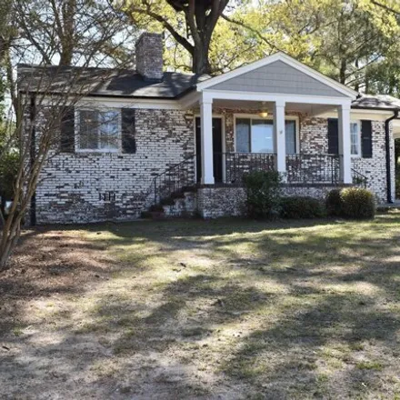 Rent this 3 bed house on 1851 Robin Road in Lynnhurst, North Augusta