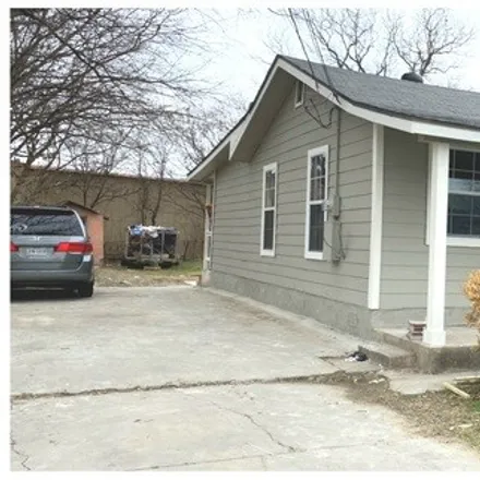 Buy this 3 bed house on 960 Southwest 36th Street in San Antonio, TX 78237