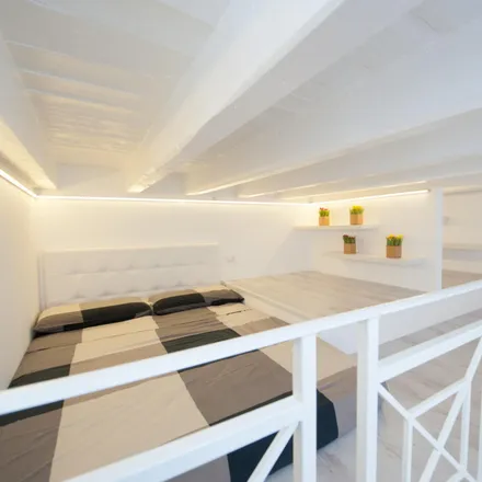 Rent this studio apartment on Via Marco Aurelio in 45, 20127 Milan MI