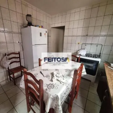 Buy this 1 bed house on Rua Getúlio Moreira de Souza in Vila Barros, Suzano - SP