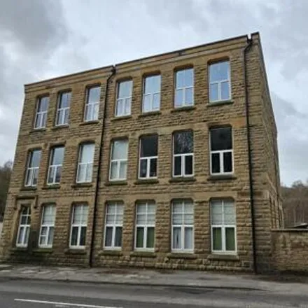 Image 6 - Charlestown Road, Glossop, SK13 8LD, United Kingdom - Apartment for sale