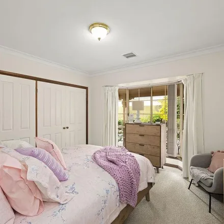 Rent this 2 bed townhouse on Bunton Street in North Albury NSW 2640, Australia