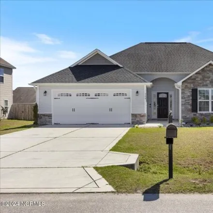 Buy this 3 bed house on 578 Ivory Court in Onslow County, NC 28546
