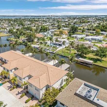 Image 3 - Palm View Waters Condominium, Viceroy Street, Cape Coral, FL 33904, USA - House for sale