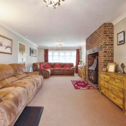 Image 5 - Church Lane, New Selston, NG16 6FB, United Kingdom - House for sale