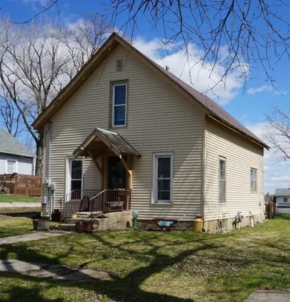 Buy this 3 bed house on 1467 11th Street in Eldora, IA 50627